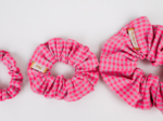 Small scrunchie neon pink gingham