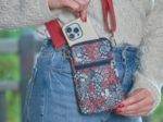 Quilted phone pocket jardin d'aurore