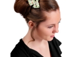 Bow tie hair slide menthol berry