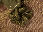 Small scrunchie olive lurex
