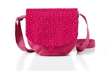 Flap of small shoulder bag fuchsia gold star