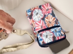 Quilted phone pocket anémones rayées