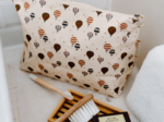 Cosmetic bag with flap montgolfiere
