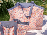 Tote bag with a zip lianes printanieres