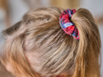 Small scrunchie tartan rouge