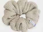 Scrunchie pearl ribbed knit