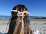 Bunny ear Scrunchie douceur des bois