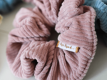 Scrunchie pink corduroy