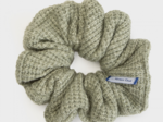 Scrunchie almond ribbed knit