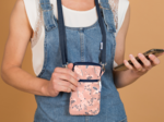 Quilted phone pocket oiseau bandana