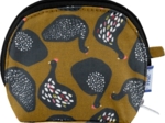 gusset coin purse hen facet