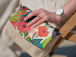 Flap of shoulder bag fleurs des iles