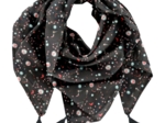 Pom pom scarf constellations
