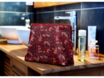Cosmetic bag with flap vermilion foliage