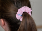 Small scrunchie light pink