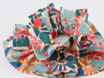 Maxi Double Scrunchie cerise en fleur