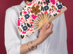 Hand-held fan champ floral