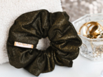 Scrunchie suédine pailletée or