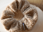 Scrunchie moumoute camel