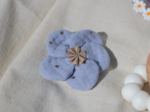 Flower petal hair slide small  gaze pois or bleu baltique