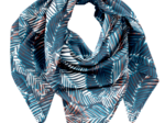 Pom pom scarf feuillage marine